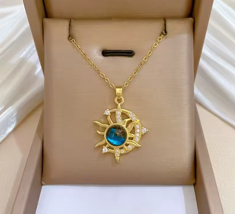 Najm wa Qamar (Star & Moon) Necklace