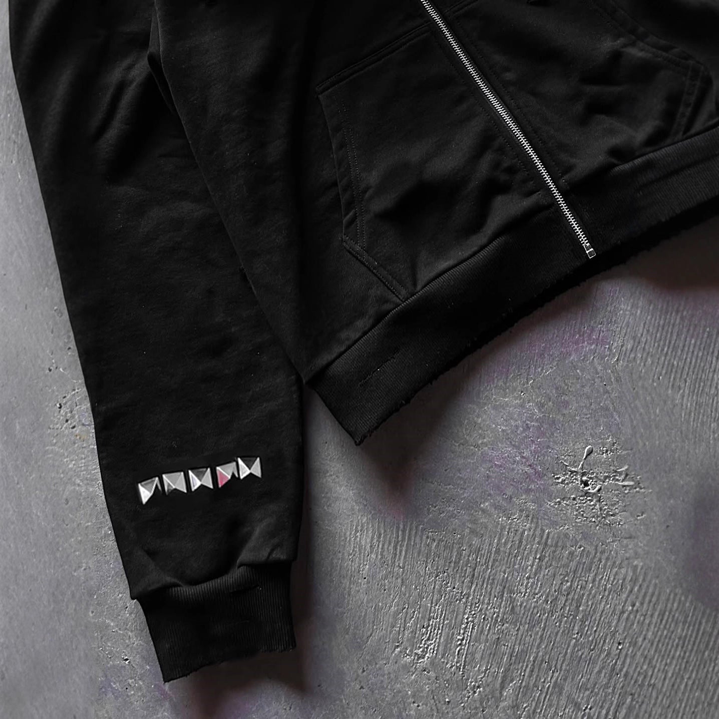 Queen of Velvet - Royal Fleece Majlis