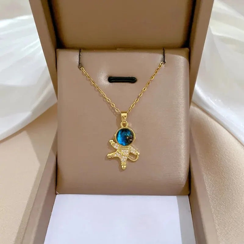 Najm wa Qamar (Star & Moon) Y2K Necklace