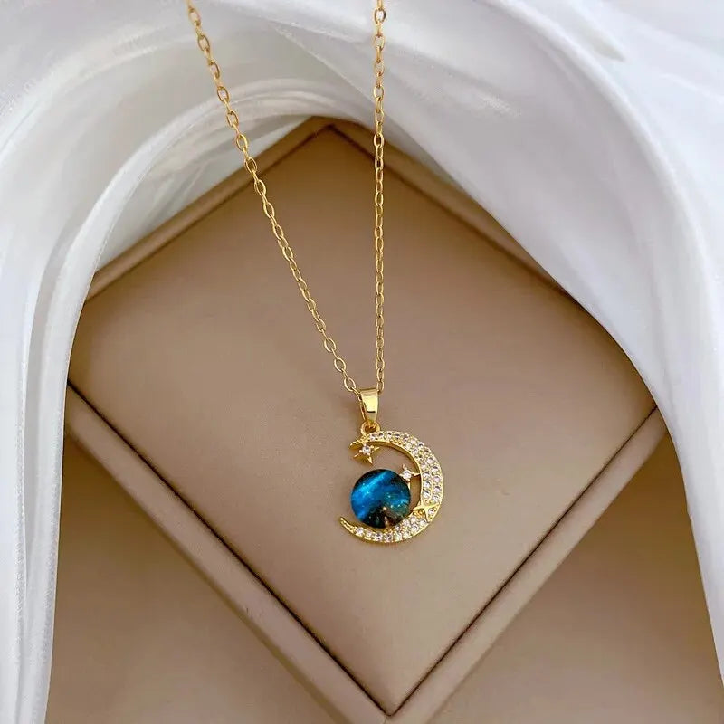 Najm wa Qamar (Star & Moon) Y2K Necklace