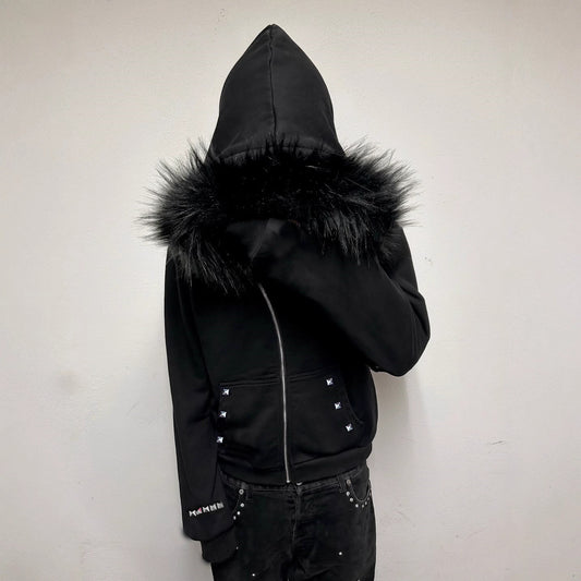 Queen of Velvet - Royal Fleece Majlis